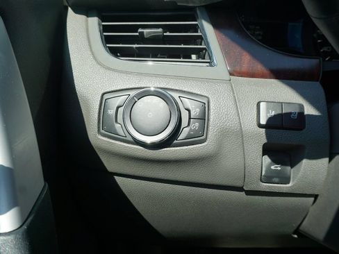 Used 2014 Ford Edge Limited w/ Equipment Group 301A FWD image 4