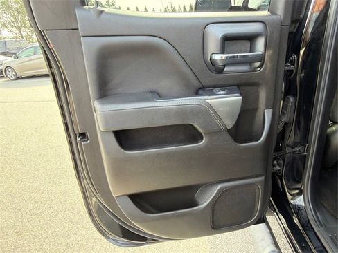 Used 2018 Chevrolet Silverado 1500 LT image 21