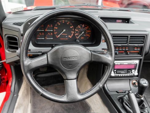 Used 1988 MAZDA RX-7 Convertible RWD image 15