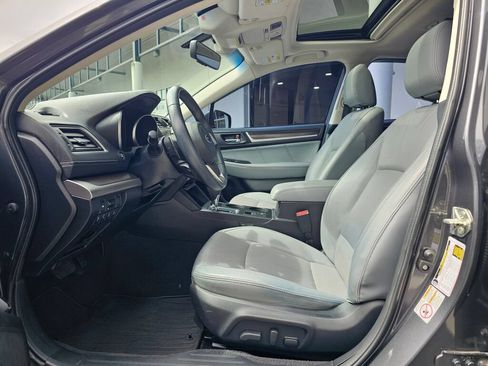 Used 2018 Subaru Legacy 3.6R Limited AWD/4WD image 20