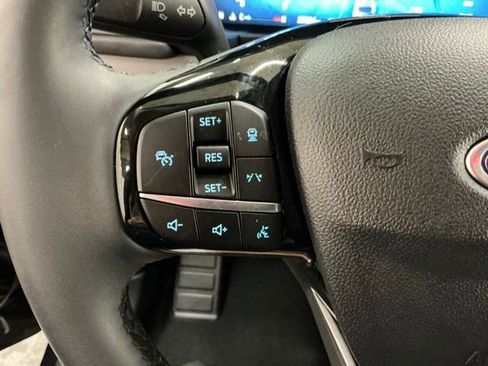 Used 2023 Ford Escape Active w/ Tech Pack #2 AWD/4WD image 25
