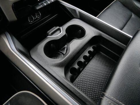 Used 2021 RAM 1500 Laramie image 33