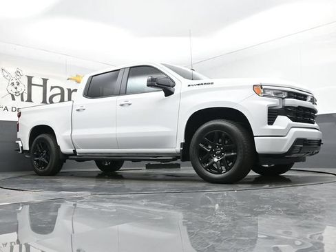 New 2026 Chevrolet Silverado 1500 RST w/ Convenience Package II AWD/4WD image 2