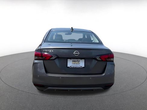Used 2025 Nissan Versa SV FWD image 12