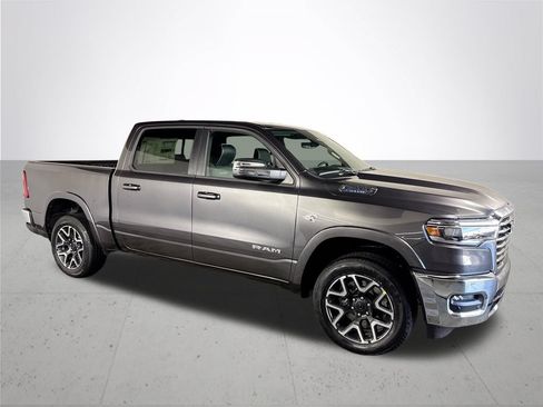 New 2026 RAM 1500 Laramie AWD/4WD image 4