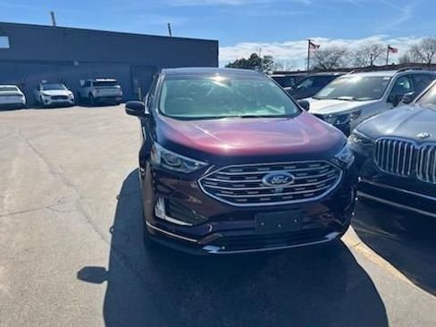Used 2019 Ford Edge Titanium w/ Equipment Group 301A image 11