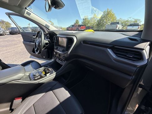 Certified 2023 GMC Acadia AT4 w/ Preferred Package image 36