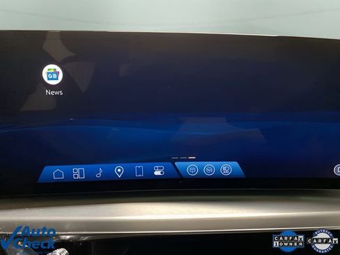 Used 2024 Cadillac Lyriq Luxury image 37