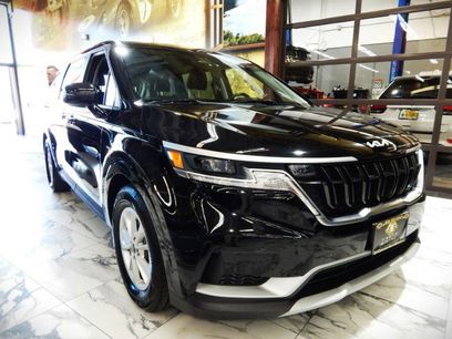 Used 2022 Kia Carnival LX
