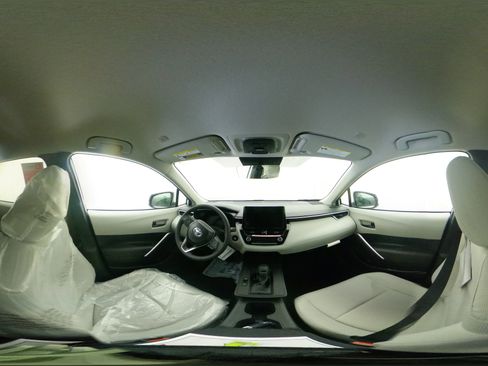 New 2026 Toyota Corolla Cross LE image 33