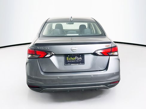 Used 2024 Nissan Versa SR image 7