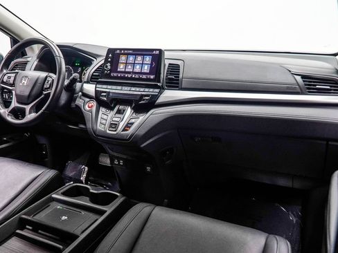 Used 2025 Honda Odyssey EX-L image 18