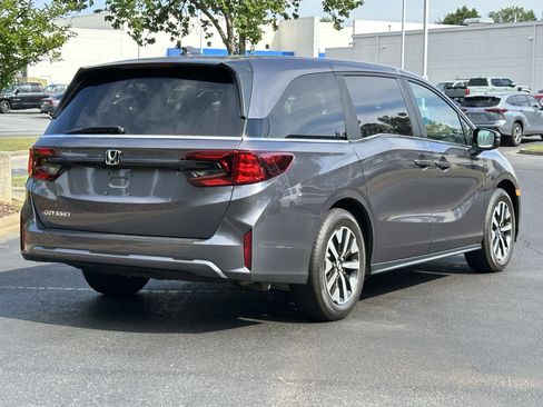 Used 2026 Honda Odyssey EX-L image 14