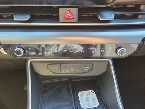 New 2026 Kia Carnival SX image 35