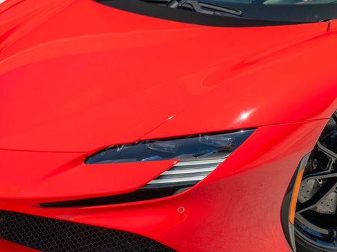 Used 2021 Ferrari SF90 Stradale AWD/4WD image 29