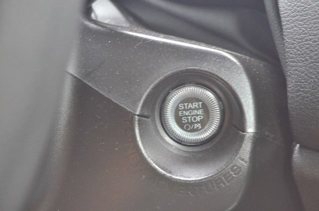 Used 2023 Jeep Renegade Latitude AWD/4WD image 27