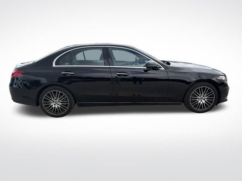 Used 2025 Mercedes-Benz C 300 Sedan image 4