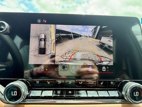New 2026 GMC Canyon AT4 w/ Technology Plus Package AWD/4WD image 14