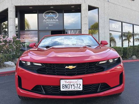 Used 2020 Chevrolet Camaro LT RWD image 7