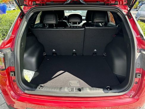 New 2023 Jeep Compass Latitude image 28