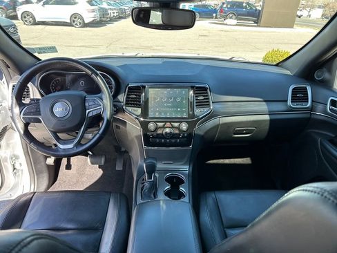 Used 2022 Jeep Grand Cherokee Limited image 11