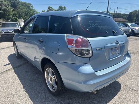 Used 2005 Toyota Matrix FWD image 5