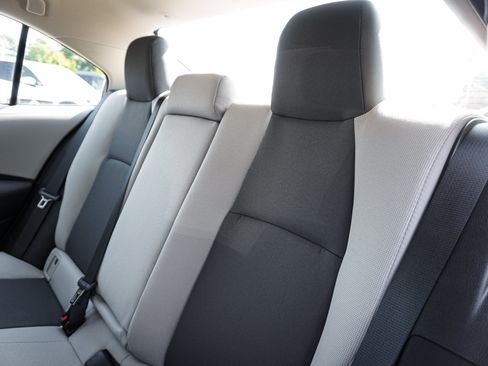 Used 2024 Toyota Corolla LE FWD image 30