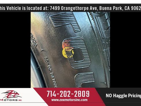 Used 2017 Toyota Camry SE w/ Moonroof Package image 45