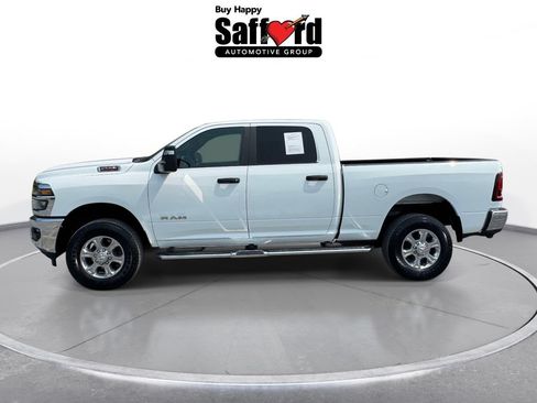 Used 2026 RAM 2500 Big Horn AWD/4WD image 4
