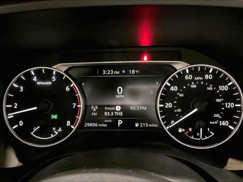 Used 2023 Nissan Rogue S image 20