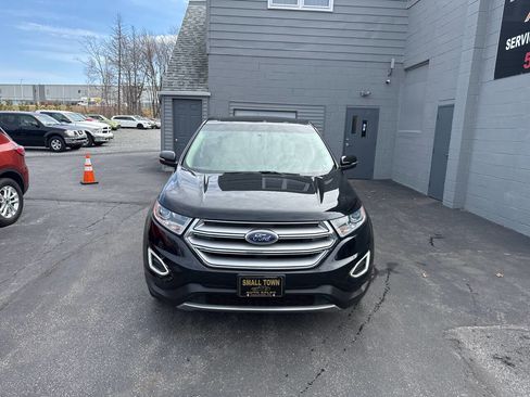 Used 2017 Ford Edge SEL w/ Equipment Group 201A image 2