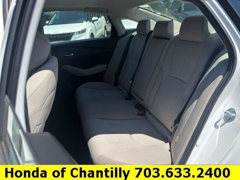 Certified 2025 Honda Accord SE image 25