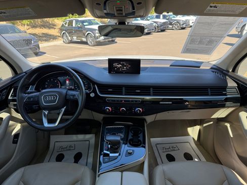Used 2019 Audi Q7 3.0T Premium image 20