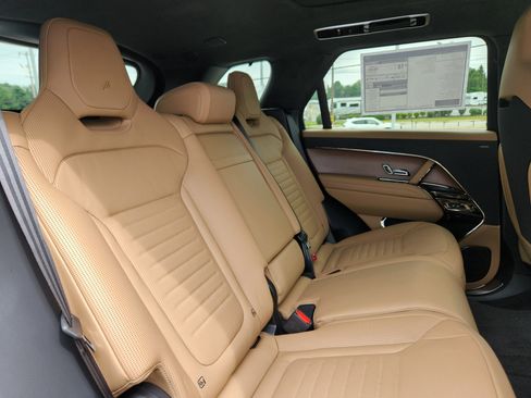 New 2025 Land Rover Range Rover Sport SV Edition Two image 11