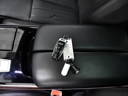 Used 2023 Audi A8 L 3.0T w/ Luxury Package image 23