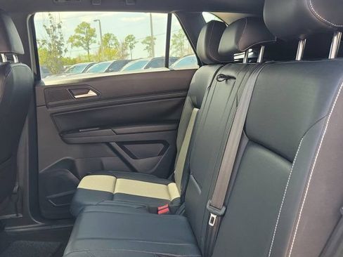 Used 2020 Volkswagen Atlas Cross Sport SEL R-Line w/ Cross Sport MDO Package AWD/4WD image 18