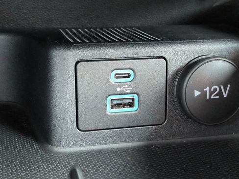 Used 2023 Ford Escape ST-Line w/ Tech Pack #1 FWD image 21