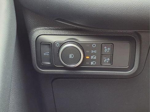 Used 2025 Ford Explorer ST AWD/4WD image 12