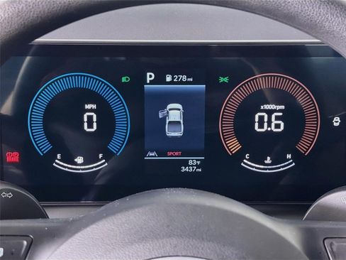 Certified 2026 Hyundai Santa Cruz SE FWD image 13