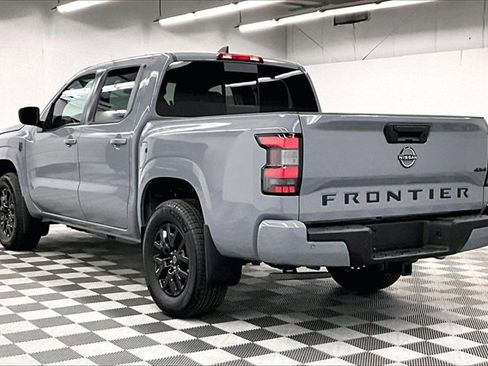 New 2026 Nissan Frontier SV w/ Tow Package image 3