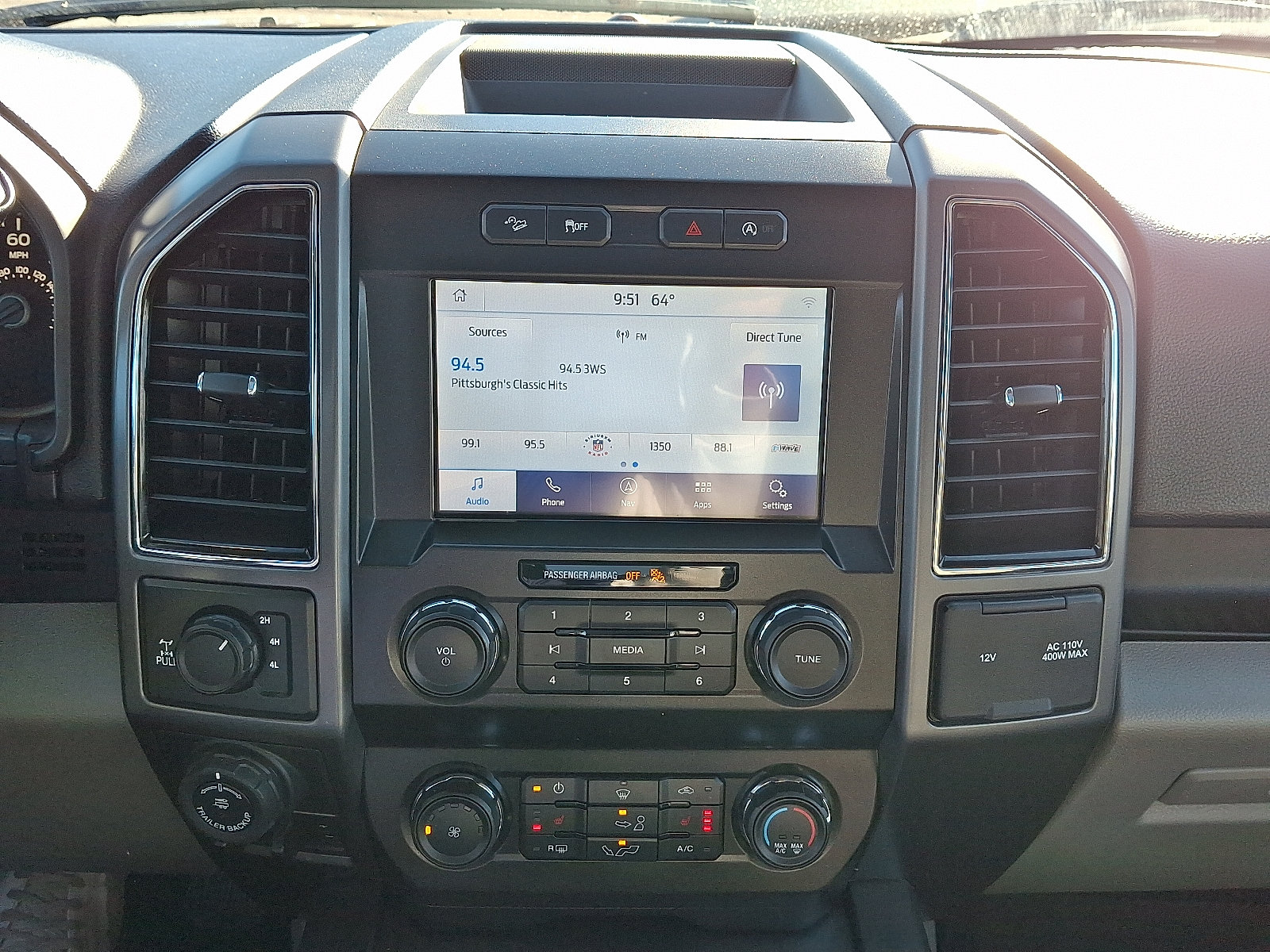 Used 2020 Ford F150 XLT w/ Equipment Group 302A Luxury AWD/4WD image 17