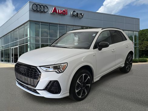 New 2025 Audi Q3 2.0T Premium Plus image 1