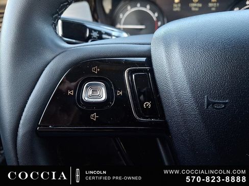 Certified 2022 Lincoln Corsair AWD w/ Equipment Group 101A image 21