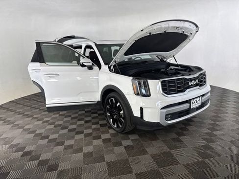 Certified 2024 Kia Telluride SX w/ Towing Package AWD/4WD image 14