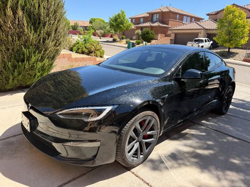 Used 2023 Tesla Model S Plaid AWD/4WD image 1