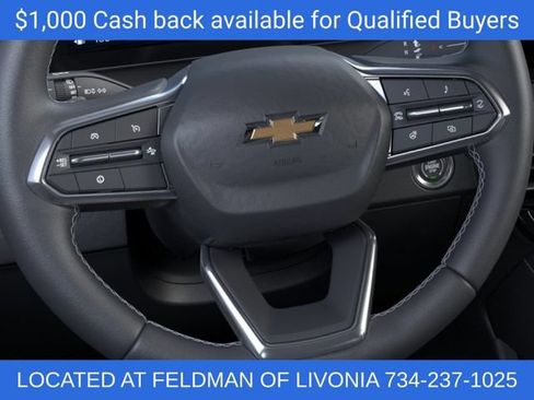 New 2026 Chevrolet Traverse LT w/ Sun and Wheel Package FWD image 19