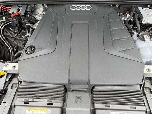 Used 2023 Audi Q7 2.0T Premium Plus w/ Premium Plus Package AWD/4WD image 34