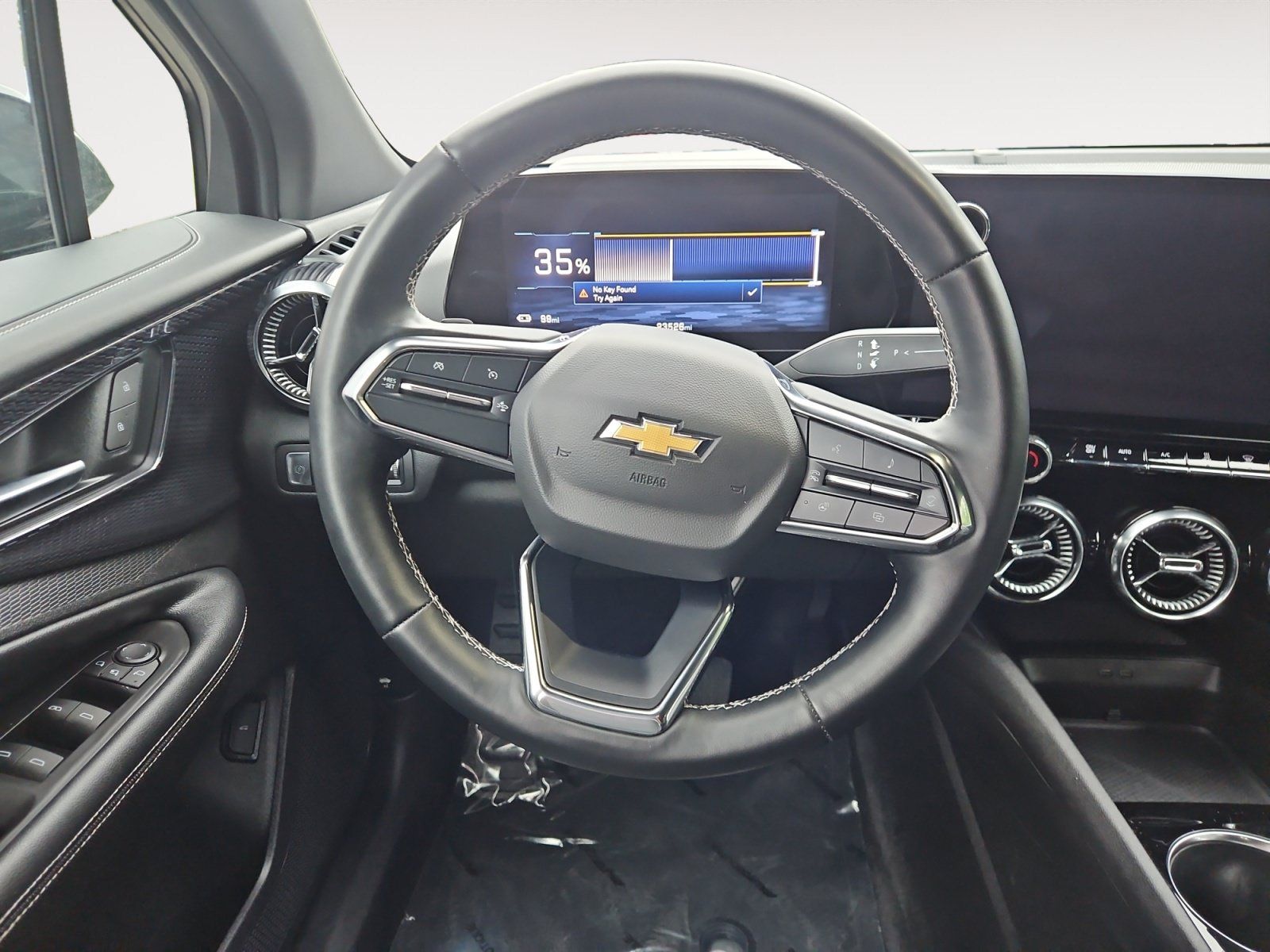 Used 2024 Chevrolet Blazer EV LT AWD/4WD image 12