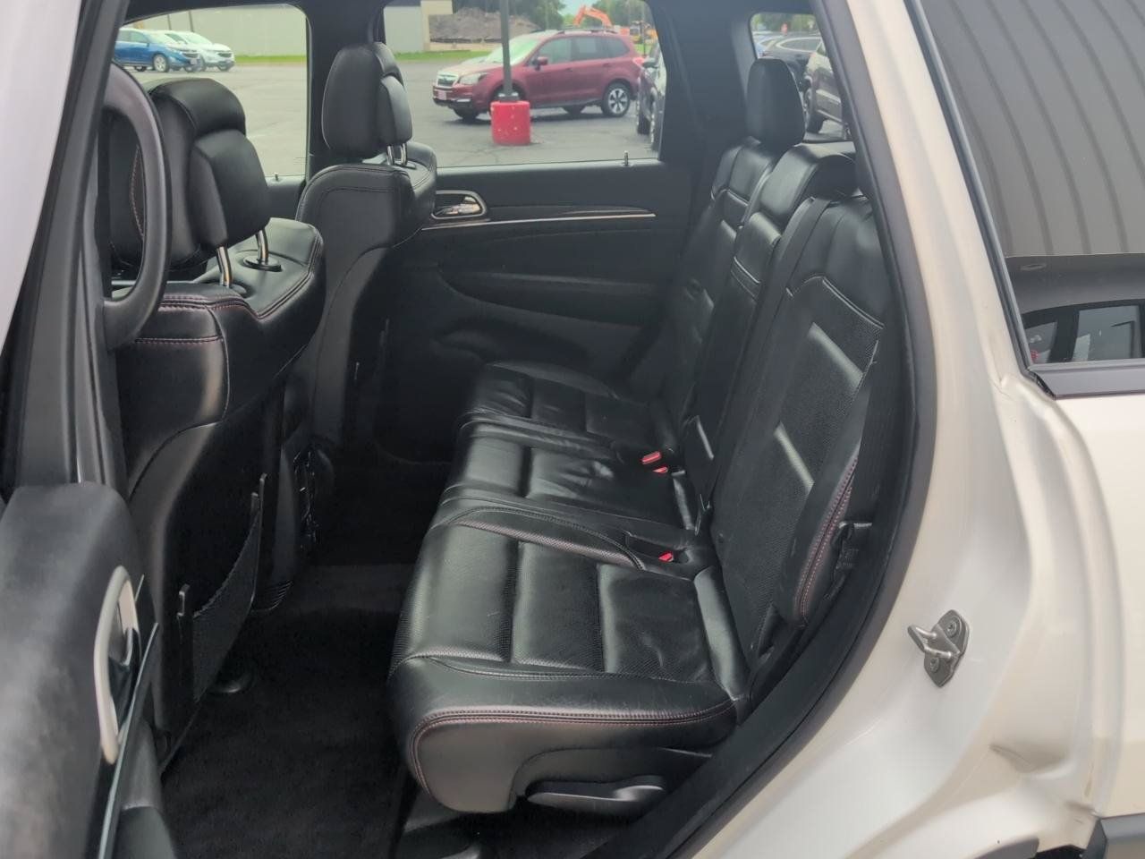 Used 2018 Jeep Grand Cherokee Trailhawk w/ Trailhawk Luxury Group AWD/4WD image 10