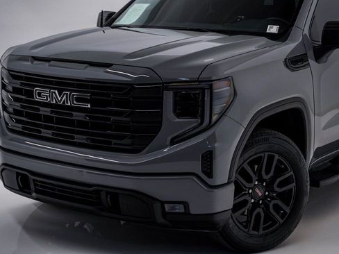 Used 2024 GMC Sierra 1500 Elevation image 4